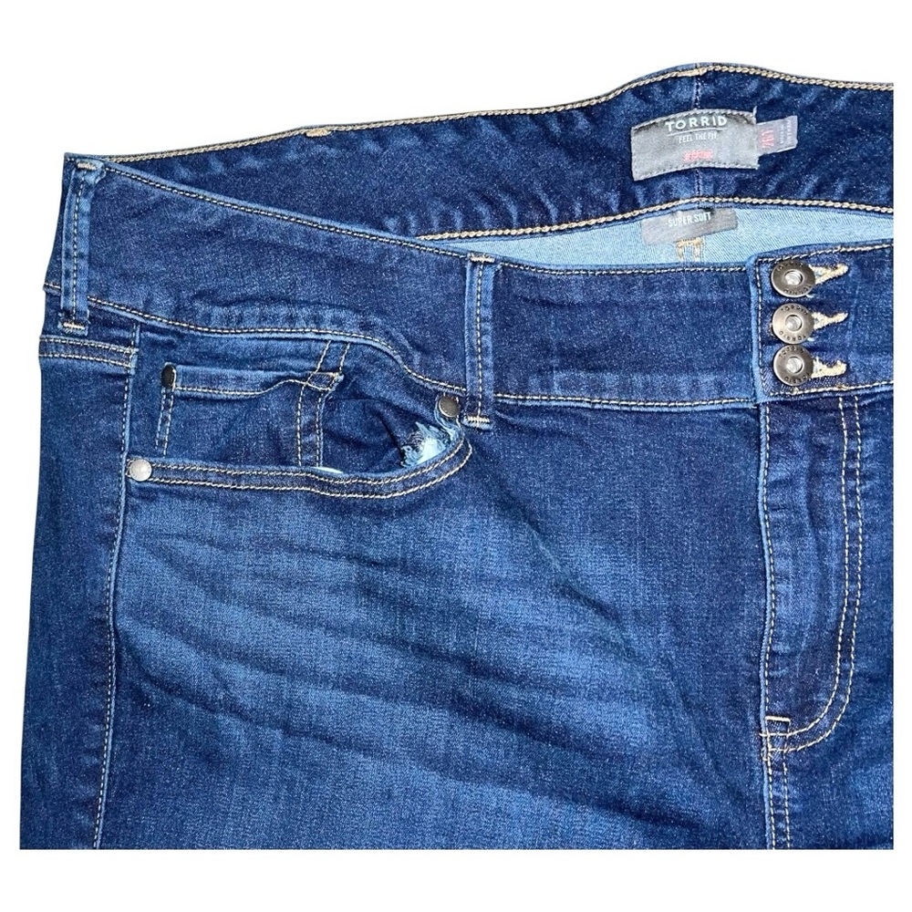 Torrid Jegging Jeans Women’s Size 26 Tall Blue Super Soft 44x29 - Picture 3 of 9